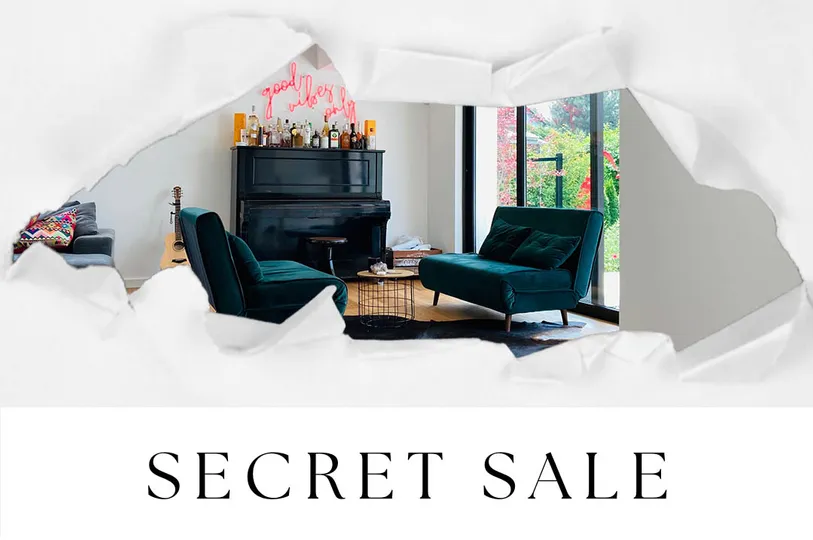 SECRET SALE