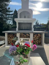 italienischer Outdoorgrill