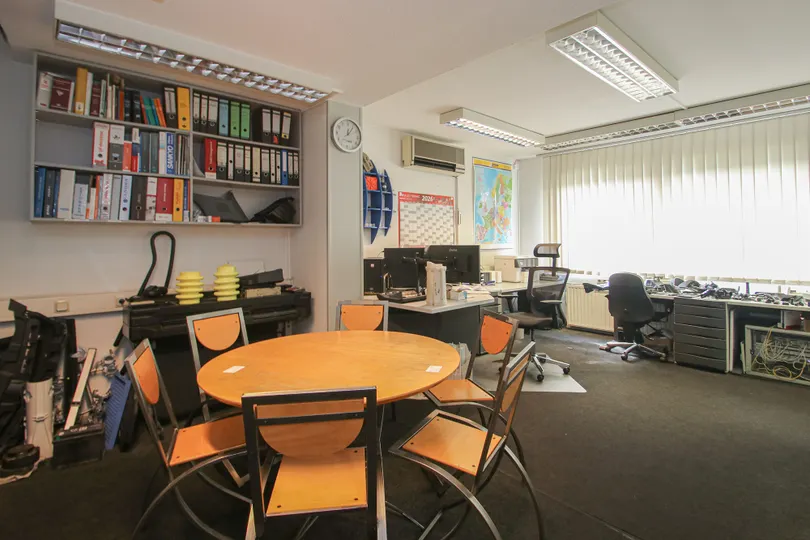 Büro