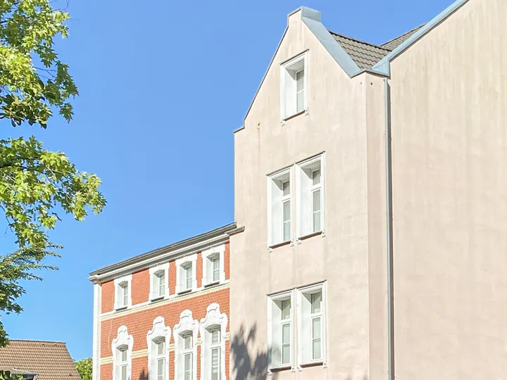 Mehrfamilienhaus
