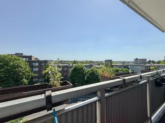 sonniger Balkon