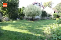 Grundstück hinterm Haus