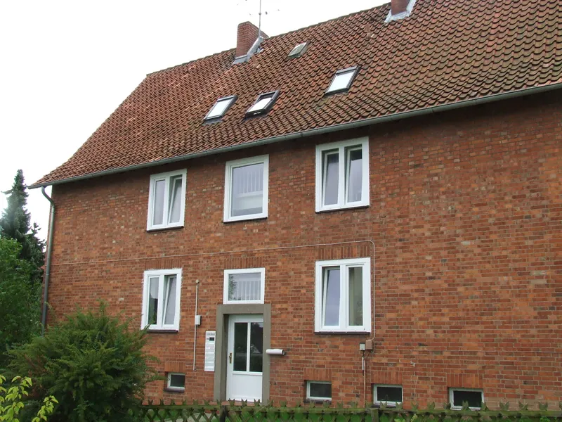 sanierte Zwei-Zimmerwohnung in Neuhof