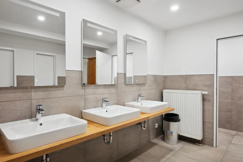 Neue WC-Anlagen
