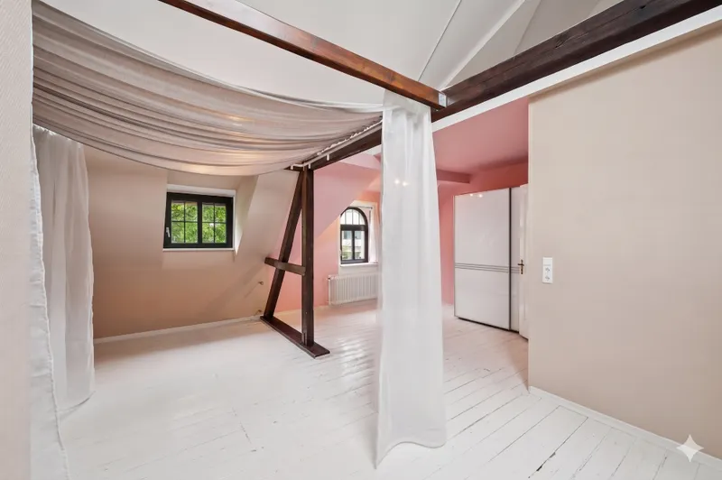 Schlafzimmer DG