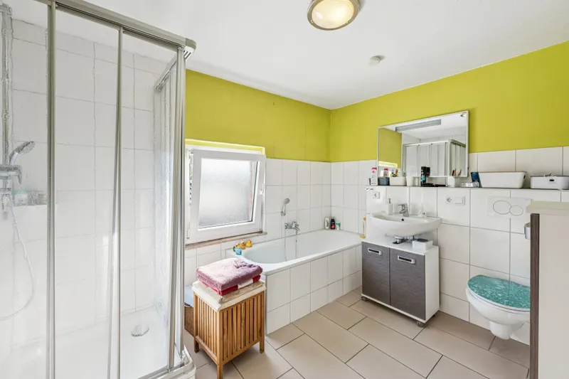 Badezimmer 1. OG