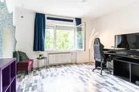 Home-Office/Schlafzimmer