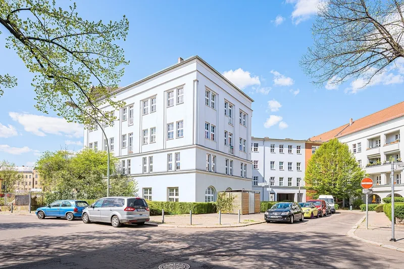 3-Zimmer-Altbauwohnung nah dem Weißensee – Kurzzeitvermietung möglich!