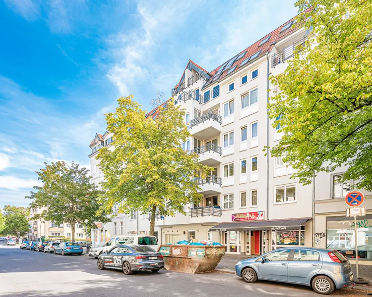 Willkommen in Gesundbrunnen: 2-Zi.-Wohnung mit Balkon in vielfältigem Kiez