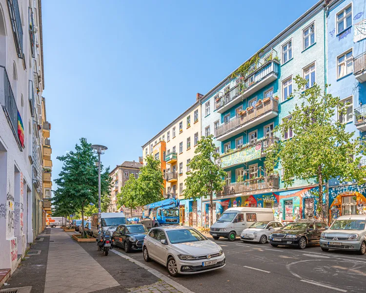 213m&sup2;-Dachgeschoss-Rohling mit Baugenehmigung in Friedrichshain