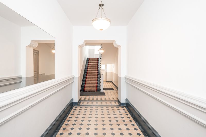 Unsanierte 4-Zimmerwohnung im Prenzlauer Berg – Ihr Zuhause nach Ihren Vorstellungen