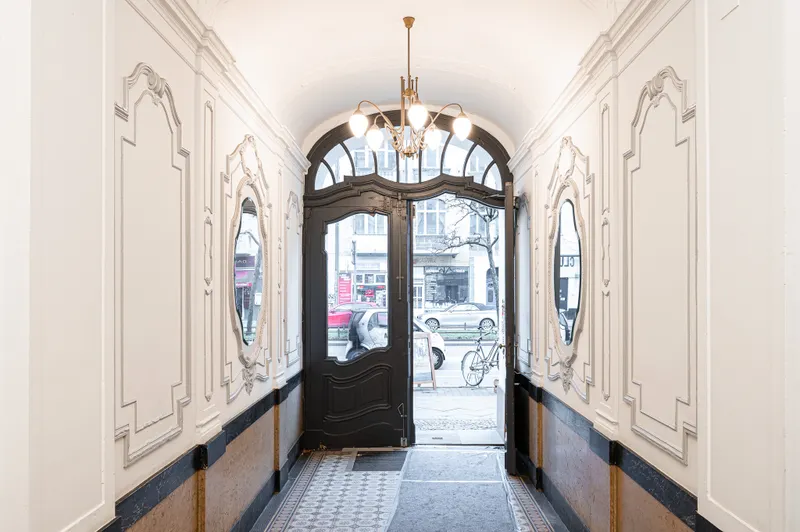 Spannende Umbau-Gelegenheit in der Kantstra&szlig;e! 3 Zimmer und ein kleiner Garten!