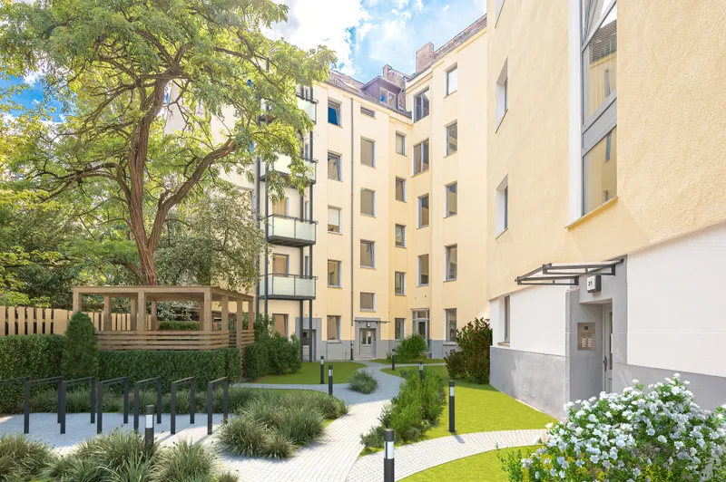 KAPITALANLAGE in Wilmersdorf – vermietete 2-Zimmer-Wohnung mit Balkon und viel Gr&uuml;n