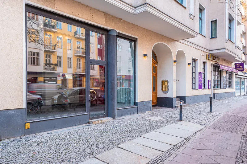 Gewerbefl&auml;che an der Leibnizstra&szlig;e – 55m&sup2; mit eigenem Eingang