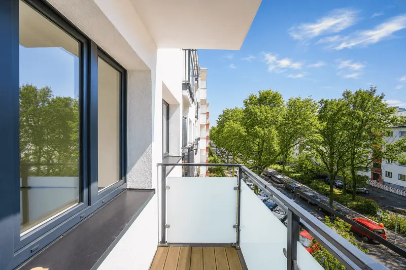 Energetisch top in Form! Freie 2-Zimmerwohnung mit Balkon in Wilmersdorf