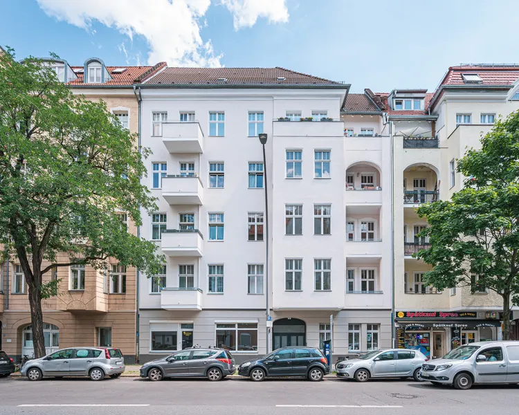 2-Zimmer-Erdgeschosswohnung mit Kellerfl&auml;che – Wohnen in Moabit