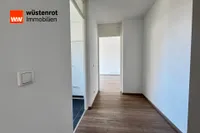 Diele Blick Richtung Schlafzimmer