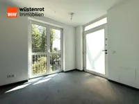 Zimmer mit separatem Zugang im Obergeschoss