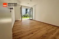 Zimmer 1 EG mit Zugang zur Ost-Terrasse