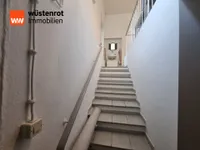 Treppe nach unten