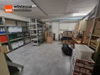 Lager-Büro unten