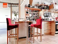 Frühstücksbar in der Wohnküche im Erdgeschoss