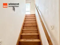 Treppe zum OG