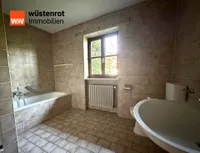 Badezimmer im Obergeschoss