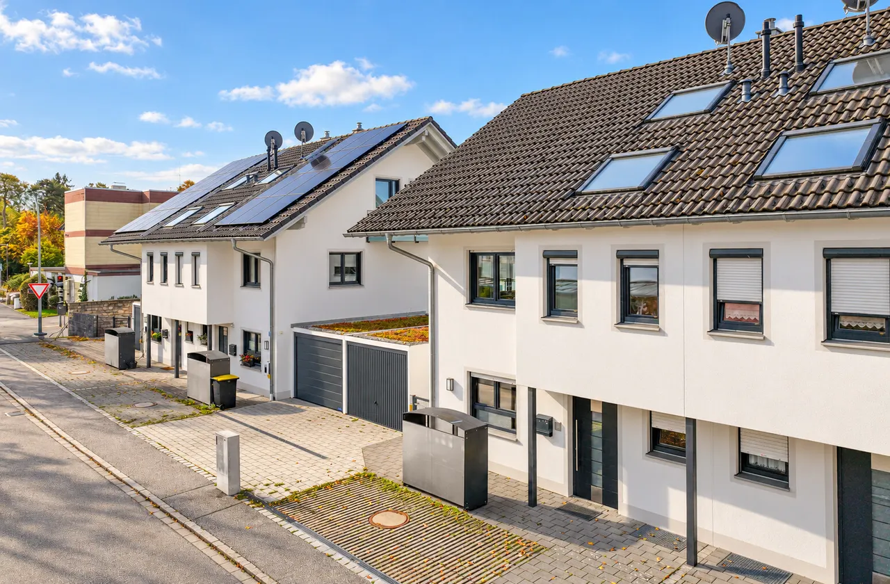 Doppelhaushälfte mit 178 m² Wohnfläche BJ 2013
