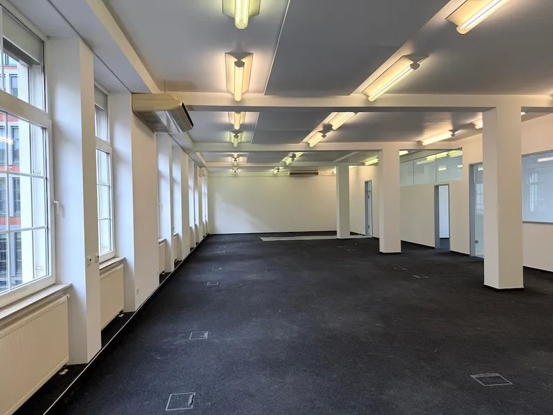 Individuell teilbare Büroflächen und Einzelbüros im Frankfurter-Ostend