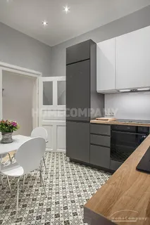Sehr schöne helle, modern eingerichtete 3-Zimmer-Altbauwohnung nähe Glockenbach