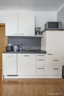 Neu möbliertes 1-Zimmer-Apartment in Gröbenzell