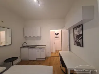 Möbliertes 1-Zimmer-Apartment in Milbertshofen