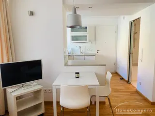 Möbliertes 1-Zimmer-Luxus-Appartment in München- Schwabing