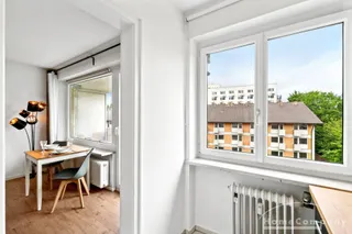 Modern möbliertes 1-Zimmer-Apartment mit Balkon
