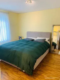 Helle 2-Zimmer-Wohnung mit Balkon in Schwabing