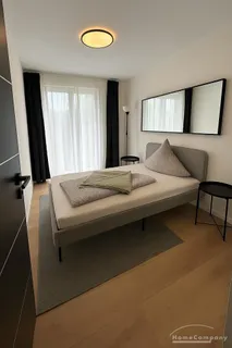 Modern möblierte 4-Zimmer-Wohnung in Germering
