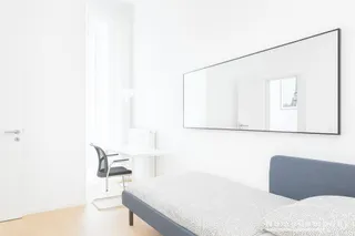Modern ausgestattete 8 Zimmer-Wohnung in Neuhausen