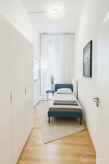 Modern ausgestattete 8 Zimmer-Wohnung in Neuhausen