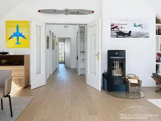 ***Teilmöblierte Wohnung mit Kamin, zwei Balkonen und Stellplatz