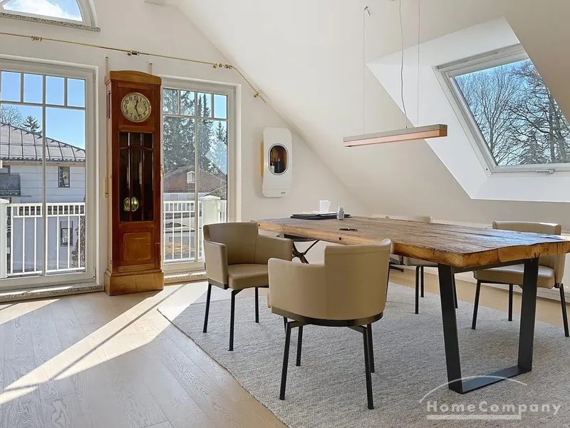 ***Teilmöblierte Wohnung mit Kamin, zwei Balkonen und Stellplatz