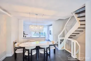 Moderne möblierte Stadtvilla in Nymphenburg