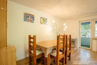 Voll möblierte 4-Zimmer-Wohnung mit großem Balkon in Berg am Laim
