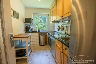 Voll möblierte 4-Zimmer-Wohnung mit großem Balkon in Berg am Laim
