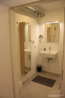 Hochwertig möbliertes Business-Apartment mit Terrasse & Garten