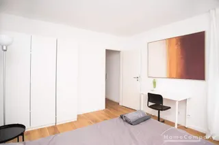 Voll möblierte 5-Zimmer-Wohnung in Unterhaching