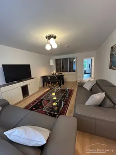 Modern möblierte 2-Zimmer-Wohnung mit Stellplatz in Neuhausen