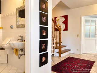 Voll möbliertes 6-Zimmer-Haus mit schönem Garten