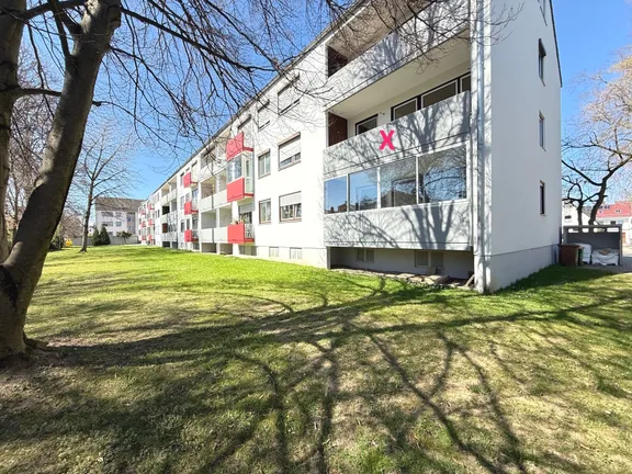 Gartenseite-Balkon_0252