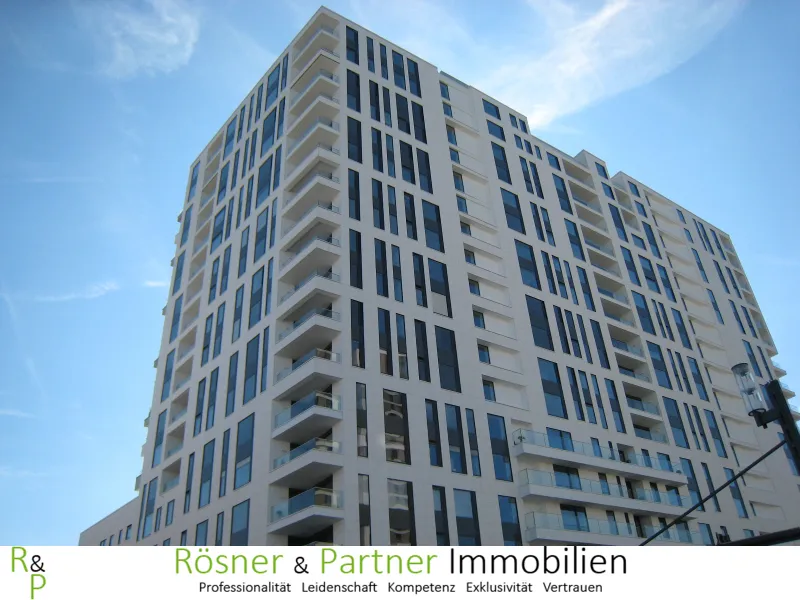 *Neubau Erstbezug* Barrierefreie 2-Zi-Wohnung inkl. Tiefgaragenplatz & Concierge Service !!!